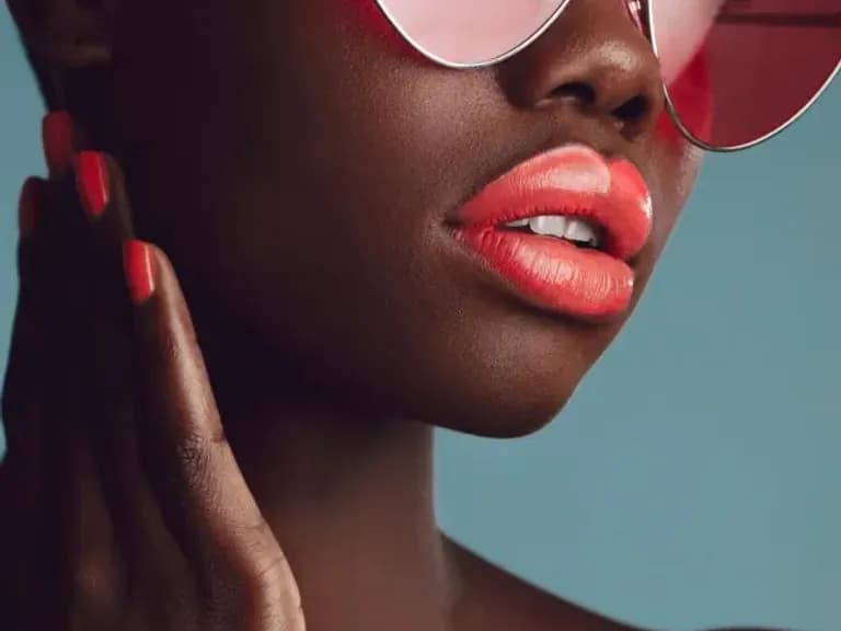 КАРТИНА НА СТЕКЛЕ SUNGLASSES 80X120CM