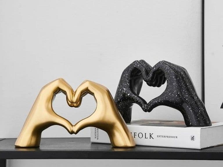 Статуетка Gold Heart 2