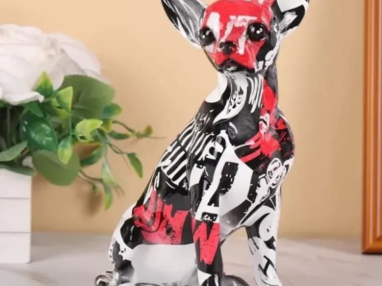 СТАТУЭТКА GRAFFITI CHIHUAHUA RED