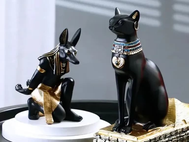 СТАТУЭТКА ПОДСТАВКА ДЛЯ ВИНА ANUBIS DOG 17CM 3