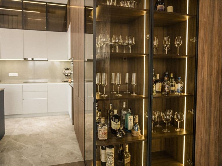 Penthouse 9