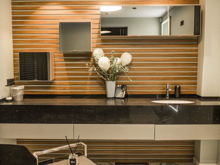 Salon 9