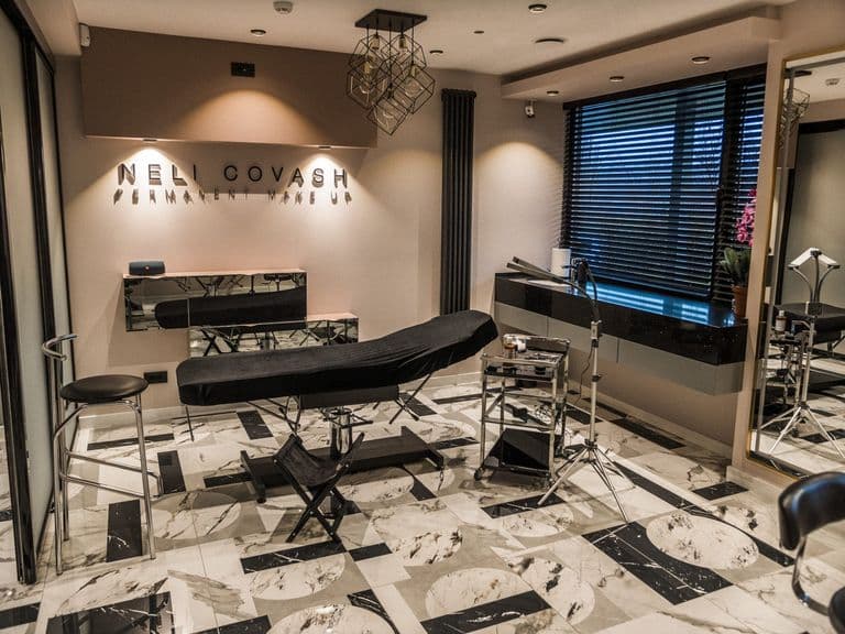 Salon 13